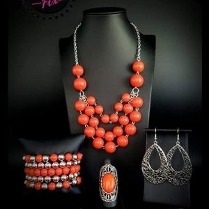 Paparazzi necklace set